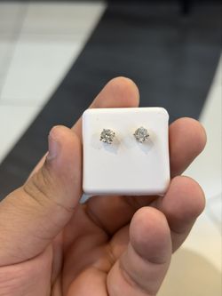 14k  Gold Lab Grown Solitaire Diamond Earrings 