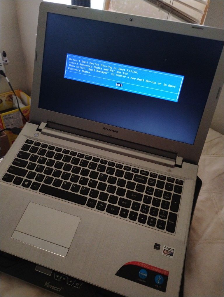 Lenovo 15” IdeaPad 500 A10 - 8GB / 128GB