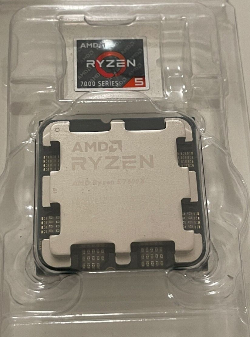 AMD RYZEN 7 7600x
