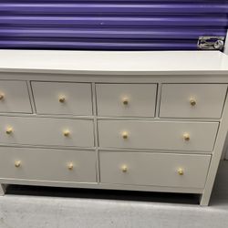 Rare Glossy White Ikea Hemnes Dresser 