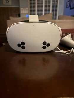 Meta Quest 3 VR Headset
