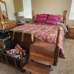 King-size Bedroom Set $250
