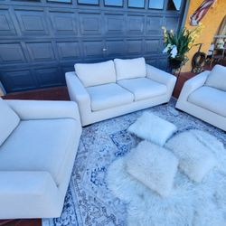 Beautiful 2 Chair And Couch White Color Totally Deep Clean And Good Condition No Stains No Smell Modern Furniture