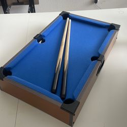 Mini Pool Table