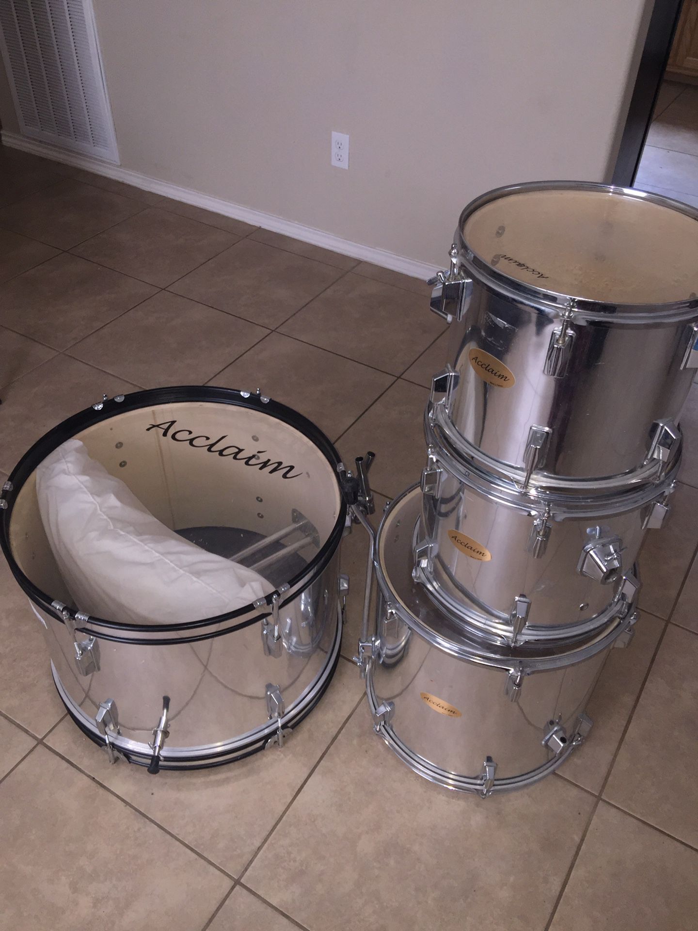 Acclaim 4 piece drum set