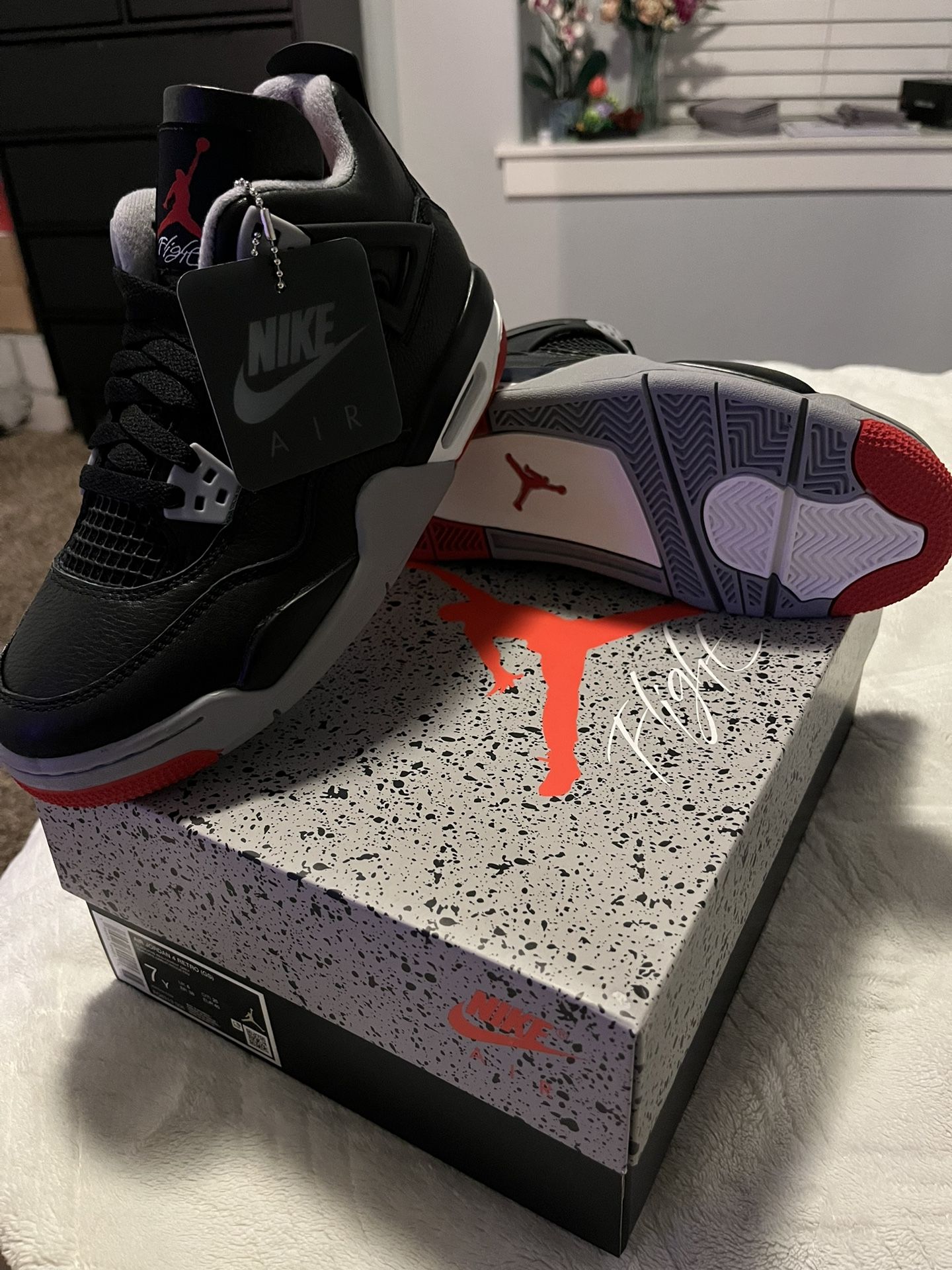 Air Jordan 4 Retro 