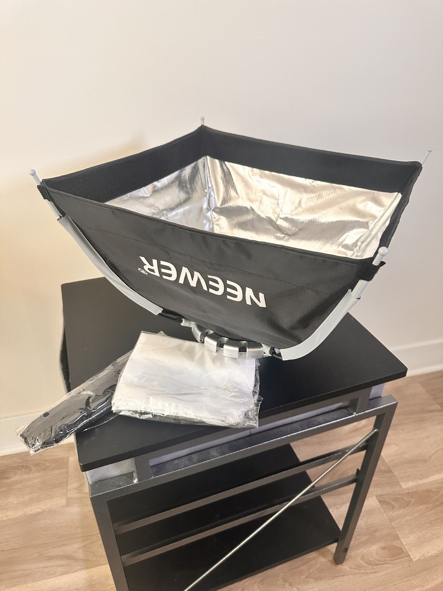 NEEWER NS15S 15.7"x15.7"/40 x 40cm Square Softbox