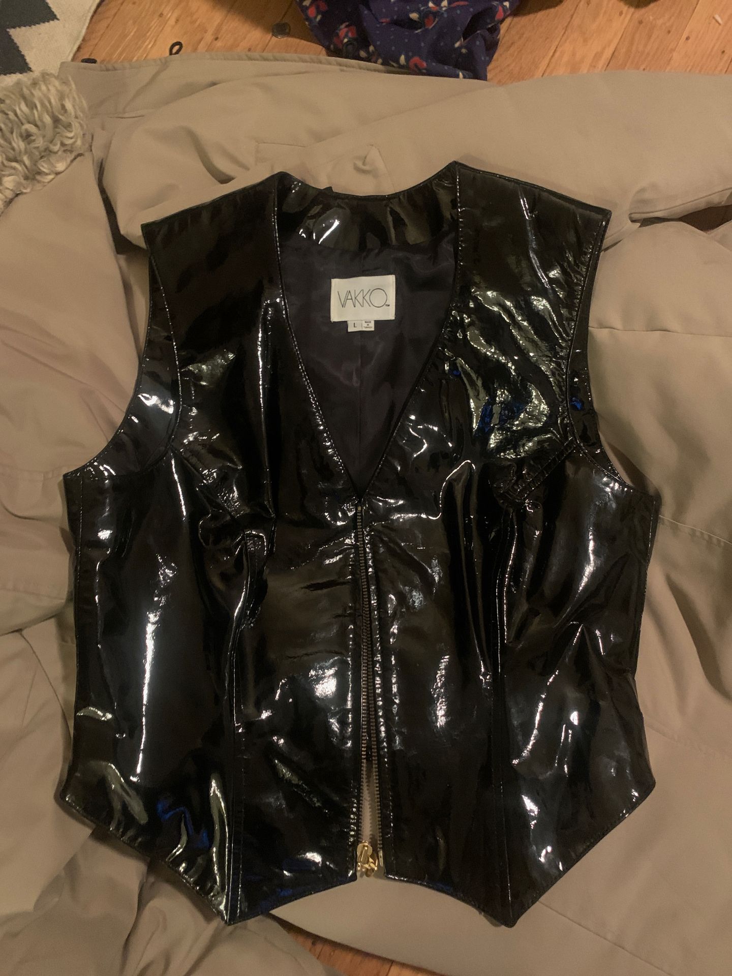 WET LOOK Patent LEATHER Sleeveless Vest