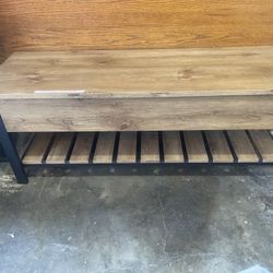 Entry Storage Bench