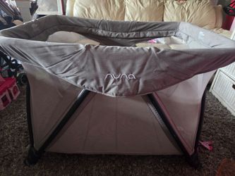 Nuna Playpen