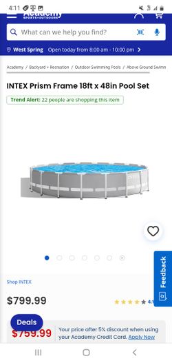  swimming pool with cover , pump, and ladder 