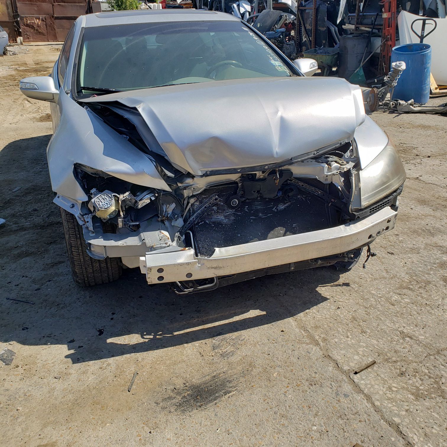 2006 Acura RL for parts