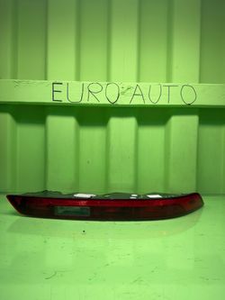 2018 2019 2020 AUDI Q5 SQ5 Right Passenger Side Bumper Tail Light OEM 80A-945-070-A.