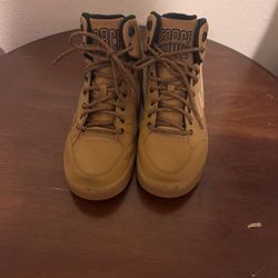 Nike Son Of force Mid Winter Boot. Never Worn Size 9.5