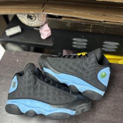 Air Jordan 13 Black University Blue 