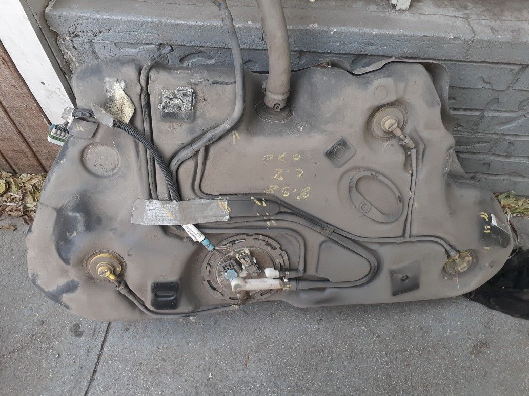 Gas tank for chevy hhr for Sale in San Antonio, TX OfferUp