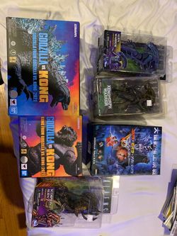 Sh monsterarts and neca figures  want to sell as one lot