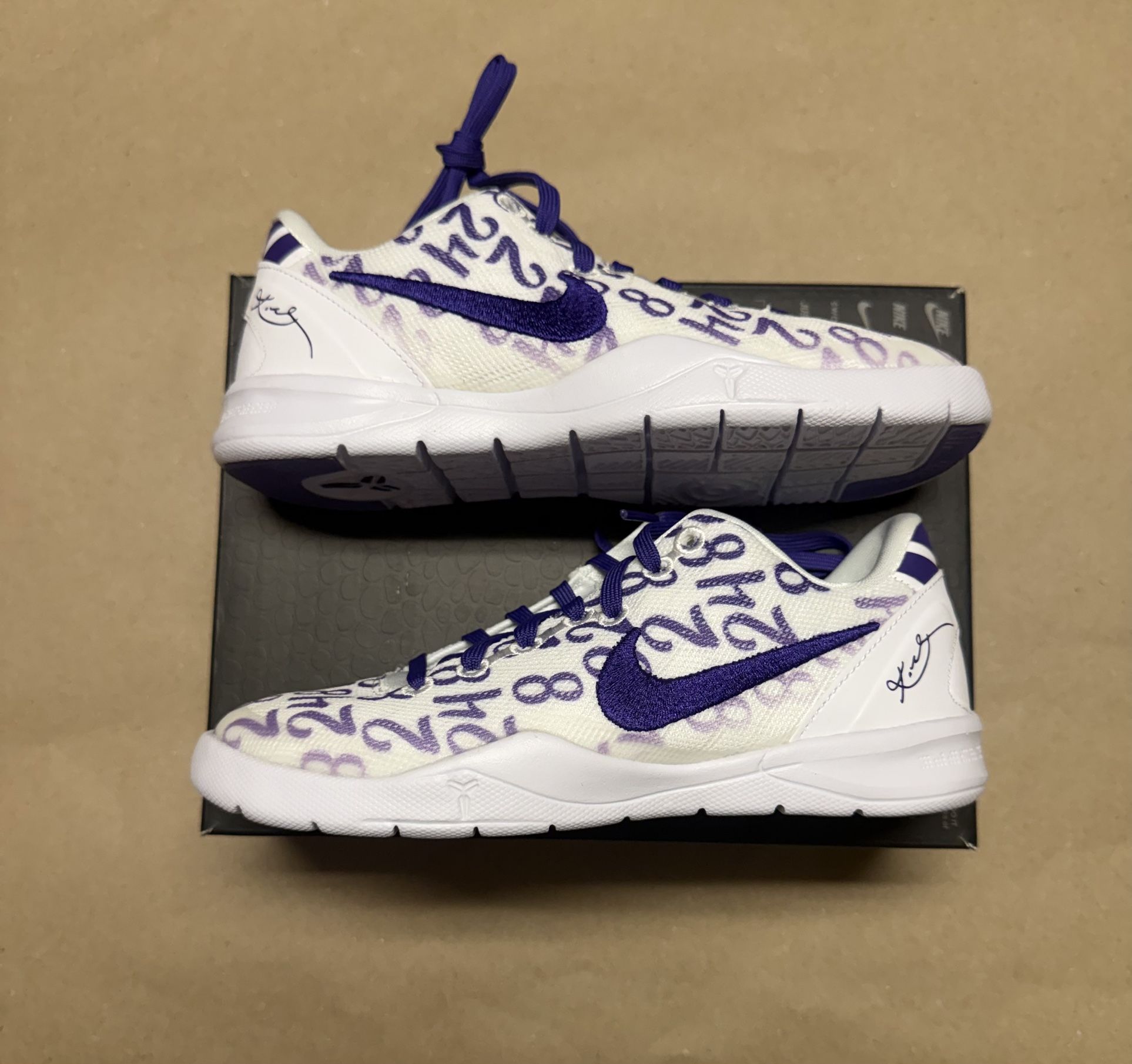 Nike Kobe VIII 8 PS Court Purple Basketball shoes size 13.5c or 2y NEW!