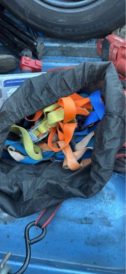bag of tiedowns and ratchet straps