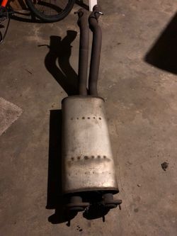 Jeep Grand Cherokee SRT8 muffler