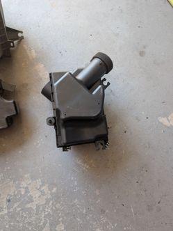 Air intake box for 2016 Camry