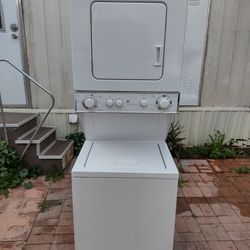 STACKABLE WASHER AND ELECTRIC DRYER FREE DELIVERY AND INSTALLATION