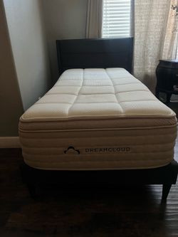 Twin Bed