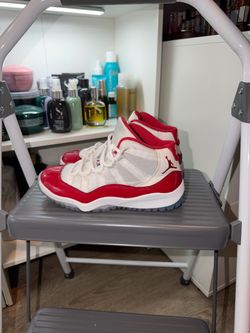 Jordan 11 Cherry Red Size 2.5Y