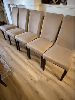 Set of 5 kitchen dining room chairs