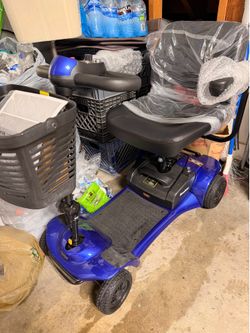 Brand New Merits S731A Roadster 3 3 Wheel Travel Scooter with 18" Seat, Max Legroom
