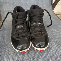 Jordan Bread 11 Football Cleats Size 8