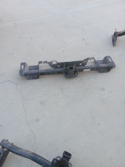 15 to 24 trailer hitch ford 150 ( oem)
