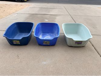 (3) Vibrant Life High Sided Hideout Open Kitty Litter Box (LxWxH: 21.5” x 17.5” x 9”)
