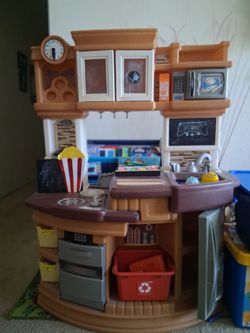 Kids play kitchen