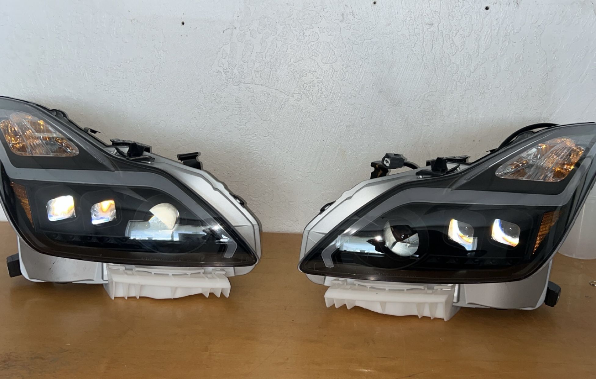 infiniti g37 headlights 