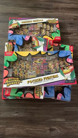 Ascended heroes focus fighters premium collection