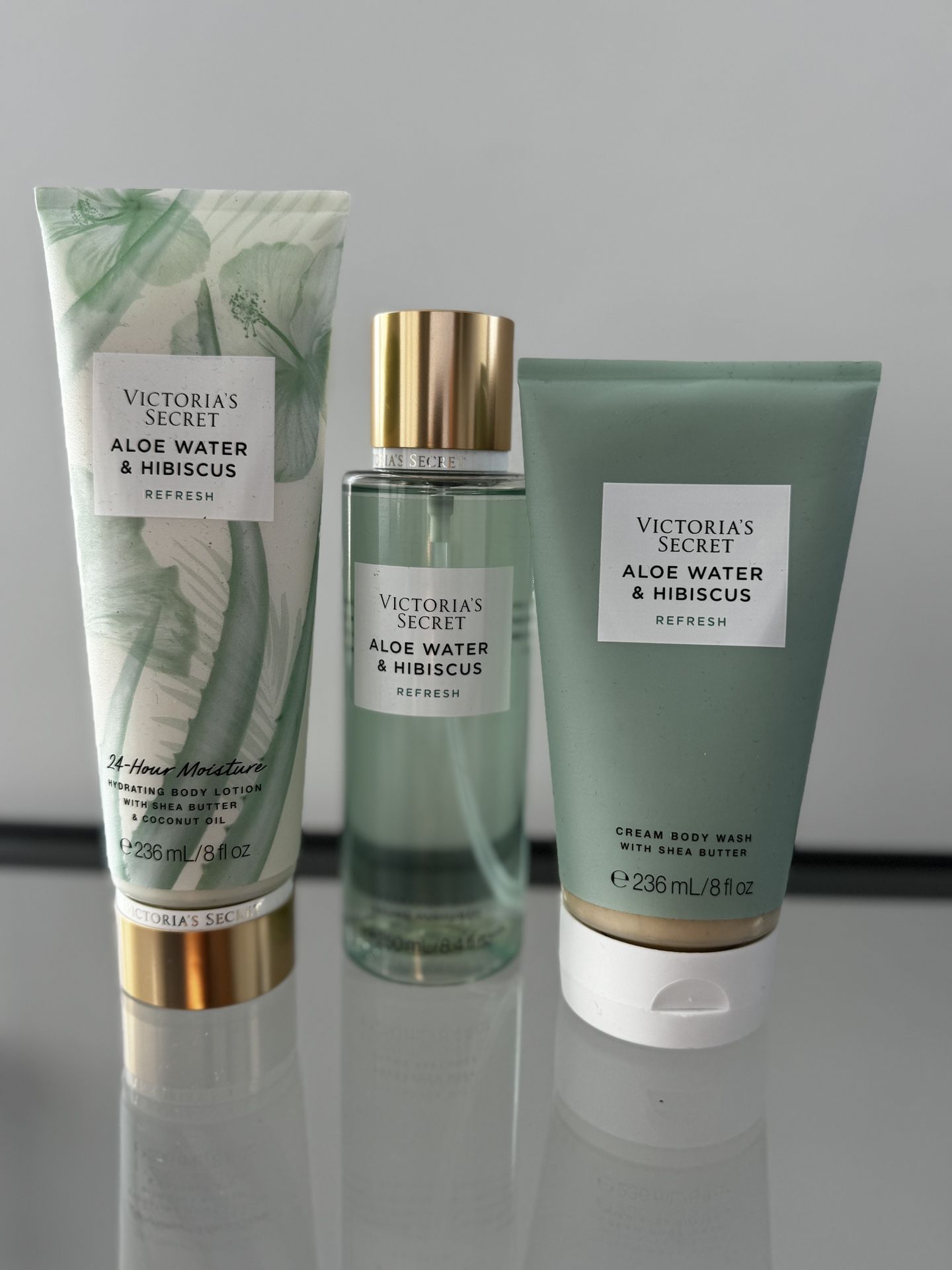 New Victoria's Secret Refresh Aloe Water & Hibiscus Bundle for Sale in  Hackensack, NJ - OfferUp