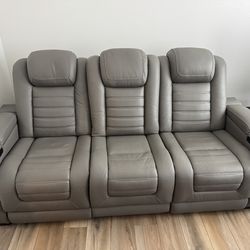 Ashley Furniture Power Leather Reclining Sofa – Zero Gravity, Heat & Massage, Adjustable Headrests