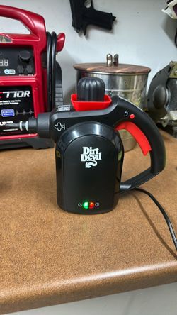 Dirt Devil  – Works Great – Fast Heat – Clean Steam