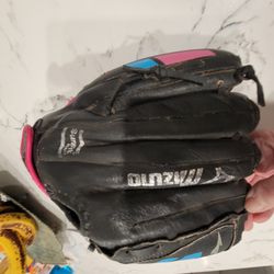 MUIZUNO FINCH FASTPITCH GLOVE 11.5 INCHES GPP 1155F2 SEE DESCRIPTION 