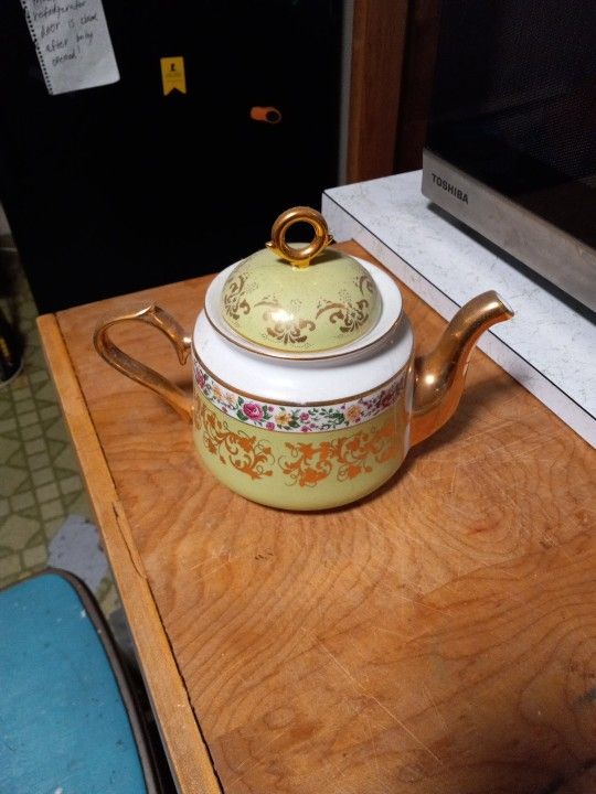 Tea Kettle