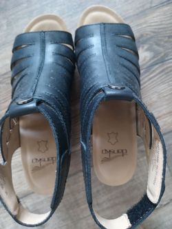 DANSKO Adie