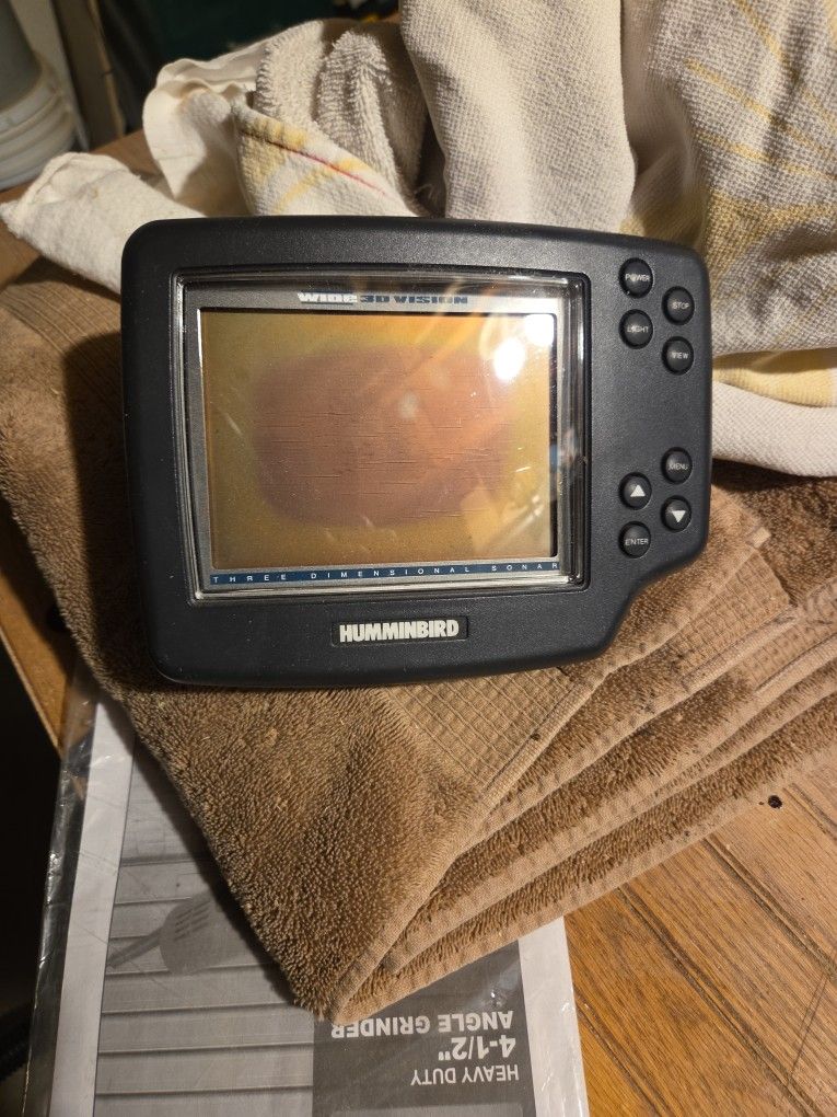 Hummingbird Fish Finder