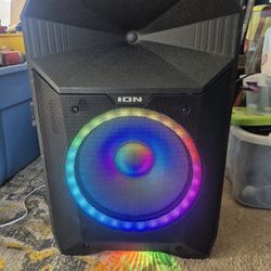 ION BLUETOOTH SPEAKER// SD CARD and USB please See All The Pictures For Details,  In Very Good Condition