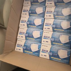 Pakete De 50 Mascarillas  Presio 50c