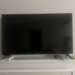 Onn 4k Roku 50 Inch Tv Almost New 