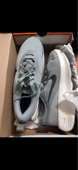 NIKE PROMINA