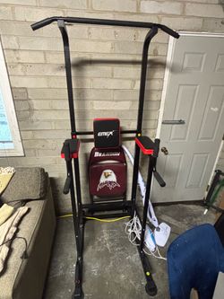 Pull up/Dip station machine