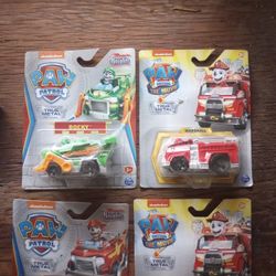 Nickelodeon Set Of 4 Paw Patrol Vehicles True Metal