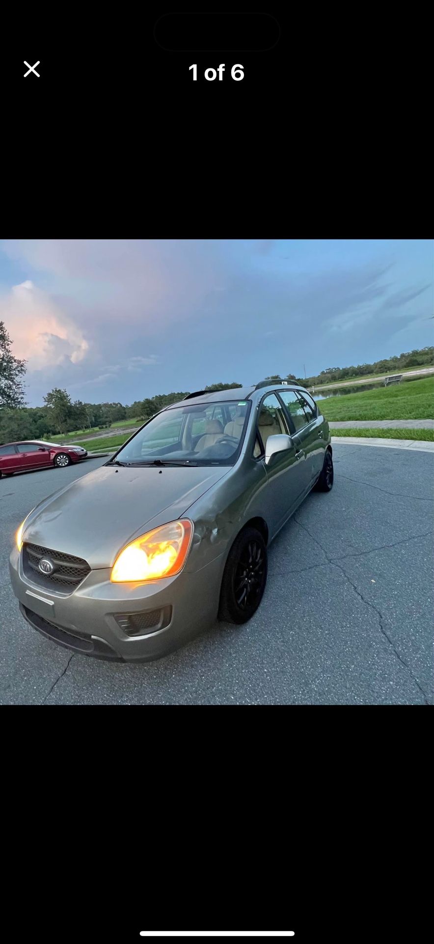 2009 KIA Rondo